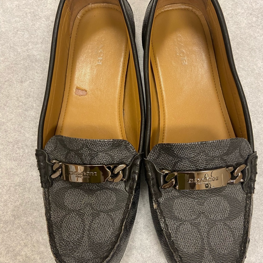 NIB Coach Olive Loafers signature embosses - Picture 2 of 8